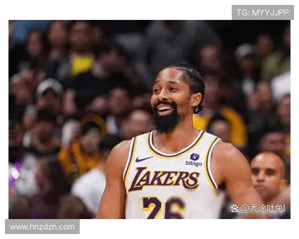 安特卫普新赛季中场组织力强大，球队表现值得关注