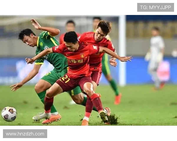 瓦伦西亚俱乐部运营危机逐步反映于球队表现,对赛季走势形成制约 瓦伦西亚俱乐部运营危机逐步反映于球队表现,对赛季走势形成制约